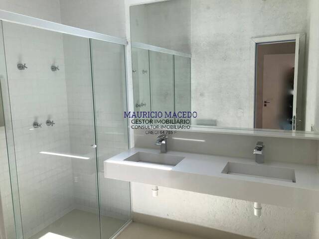 Casa para Venda em Santana de Parnaíba - 5