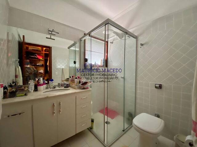 Casa para Venda em Santana de Parnaíba - 5