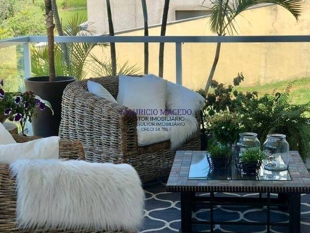 #1444 - Casa para Venda em Santana de Parnaíba - SP