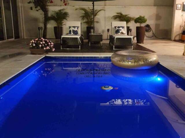 #1453 - Casa para Venda em Santana de Parnaíba - SP