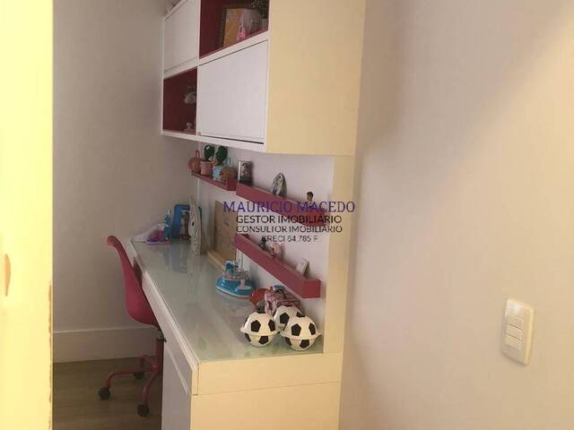 Casa para Venda em Santana de Parnaíba - 5