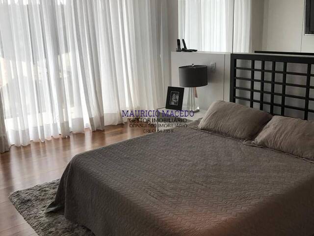 Casa para Venda em Santana de Parnaíba - 5