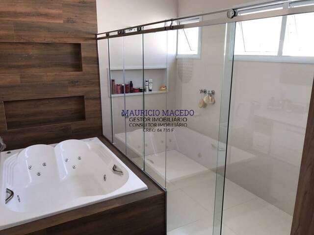 Casa para Venda em Santana de Parnaíba - 4