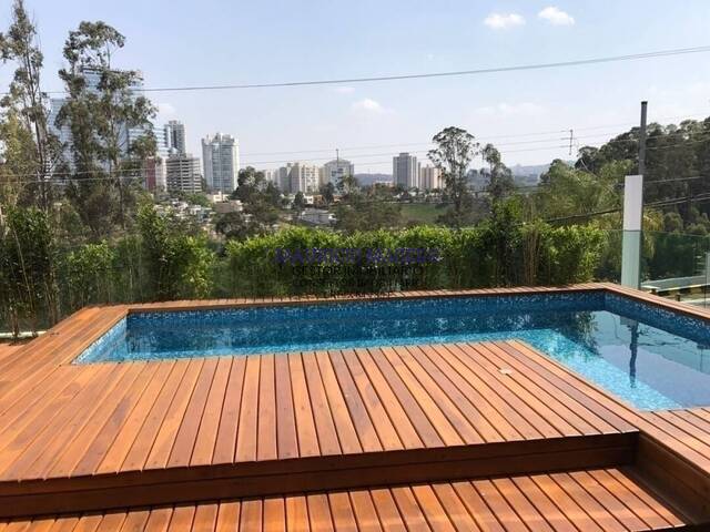 #1468 - Casa para Venda em Santana de Parnaíba - SP