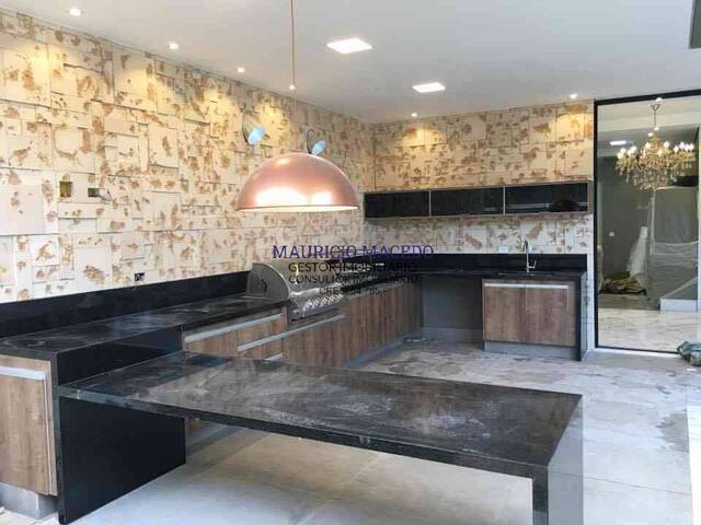 Casa para Venda em Santana de Parnaíba - 4