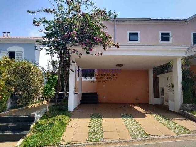 Casa para Venda em Santana de Parnaíba - 2