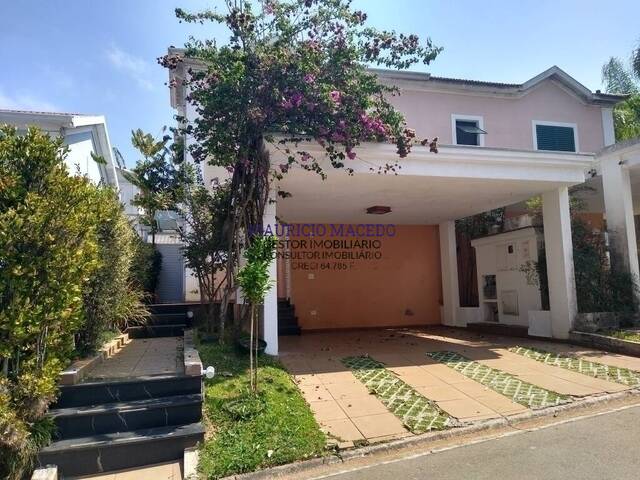 Casa para Venda em Santana de Parnaíba - 3
