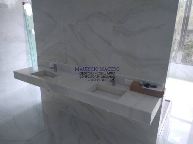 #1447 - Casa para Venda em Santana de Parnaíba - SP