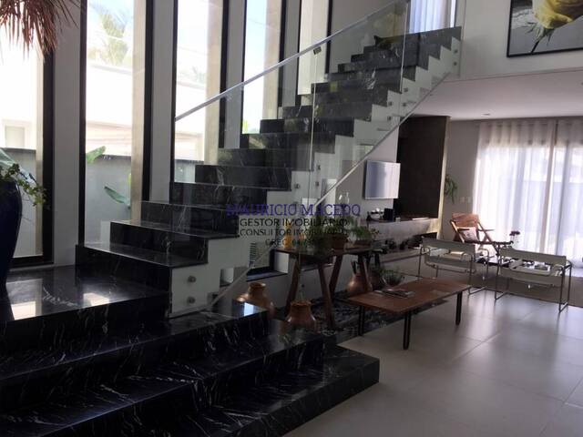 Casa para Venda em Santana de Parnaíba - 5