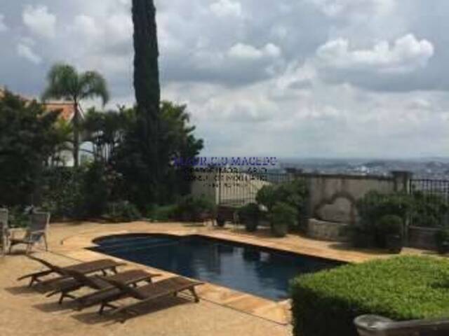 #1507 - Casa para Venda em Santana de Parnaíba - SP