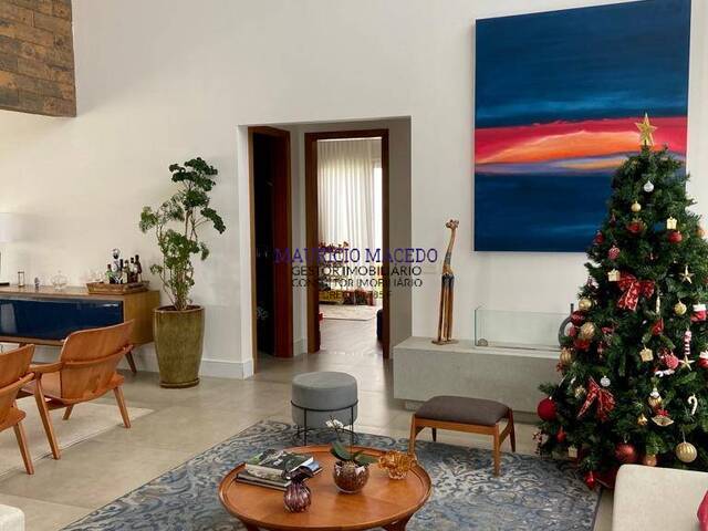 Casa para Venda em Santana de Parnaíba - 5