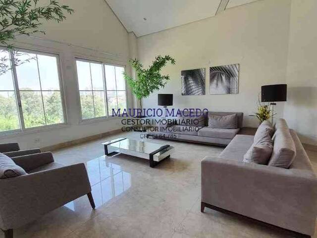 Casa para Locação em Santana de Parnaíba - 2