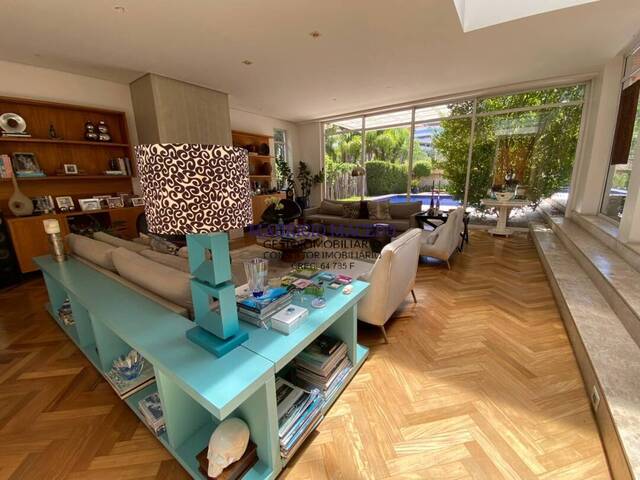 Casa para Venda em Santana de Parnaíba - 5