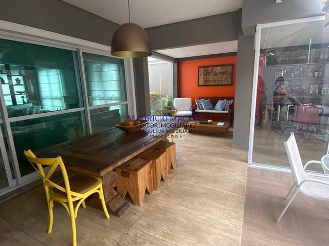 Casa para Venda em Santana de Parnaíba - 4