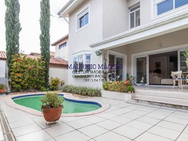 Casa para Locação em Santana de Parnaíba - 2