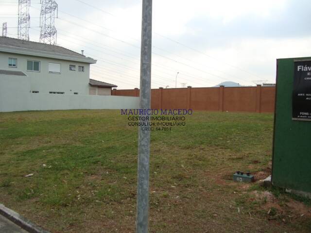 Terreno para Venda em Santana de Parnaíba - 4