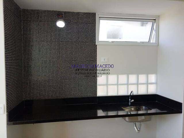 Casa para Venda em Santana de Parnaíba - 5