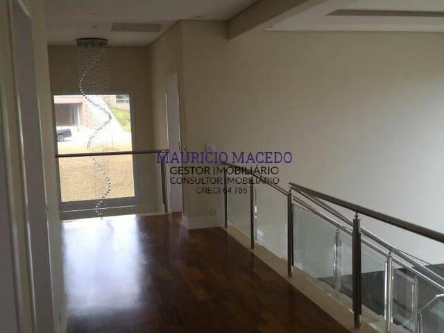#1571 - Casa para Venda em Santana de Parnaíba - SP