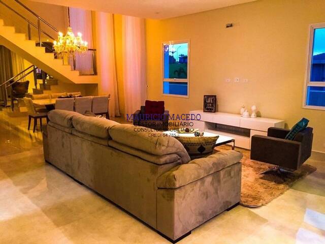 Casa para Venda em Santana de Parnaíba - 5