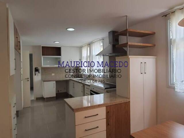 Casa para Venda em Barueri - 4