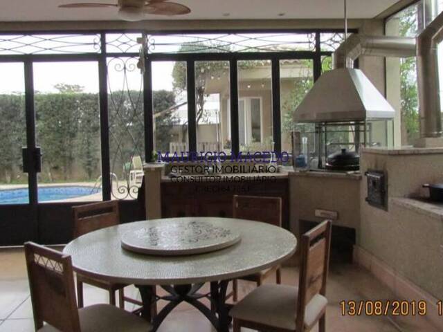 Casa para Venda em Santana de Parnaíba - 5