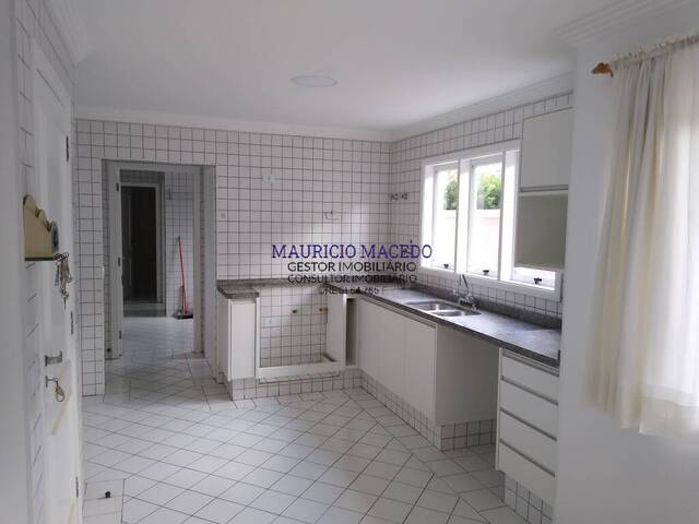 Casa para Venda em Santana de Parnaíba - 2