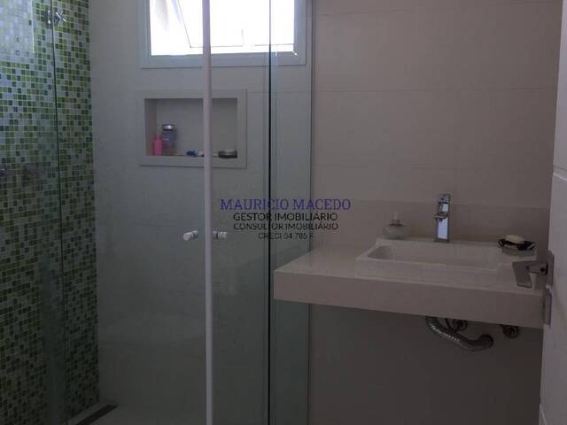 Casa para Venda em Santana de Parnaíba - 5