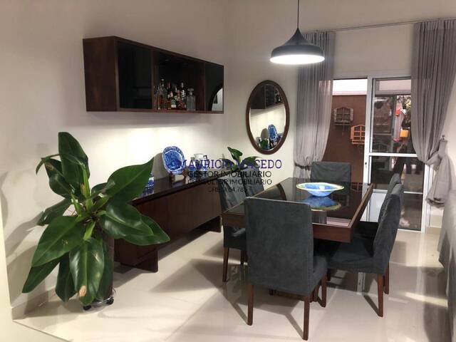 Casa para Venda em Santana de Parnaíba - 4
