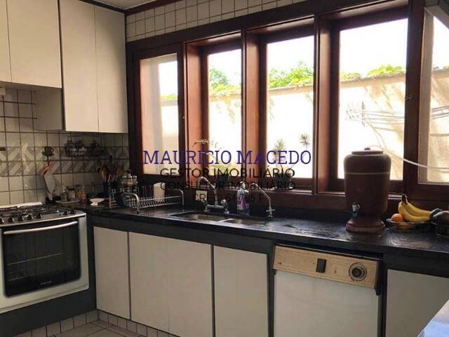Casa para Venda em Santana de Parnaíba - 4