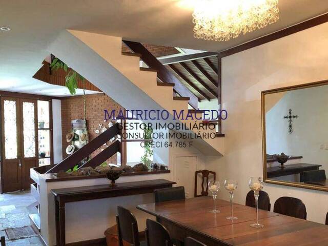 Casa para Venda em Santana de Parnaíba - 5