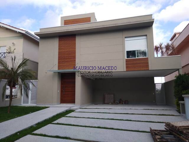 #1612 - Casa para Venda em Santana de Parnaíba - SP