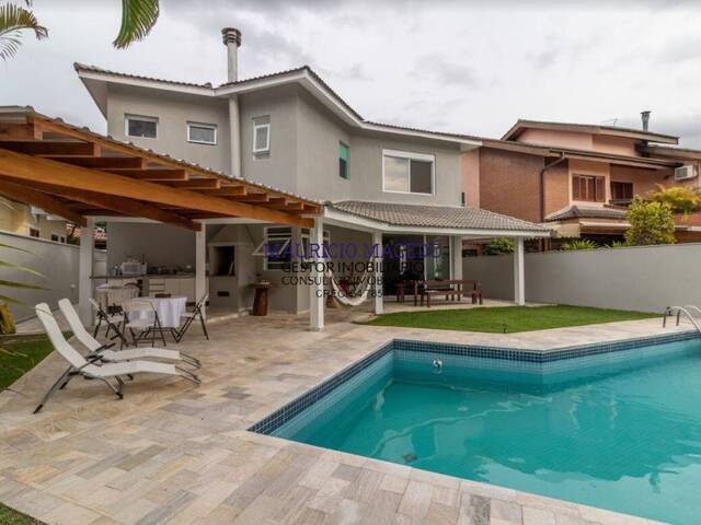Casa para Venda em Santana de Parnaíba - 4
