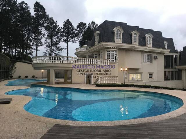 Casa para Venda em Santana de Parnaíba - 3