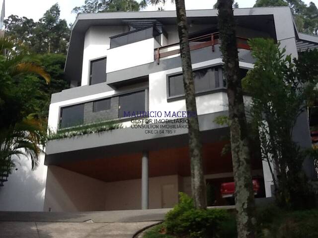#1625 - Casa para Venda em Barueri - SP