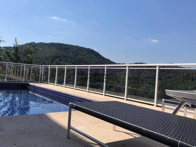 #1628 - Casa para Venda em Santana de Parnaíba - SP