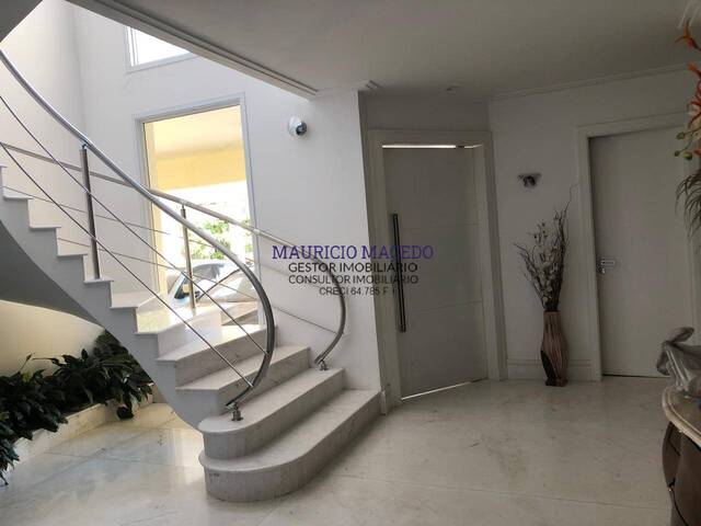 Casa para Venda em Santana de Parnaíba - 4