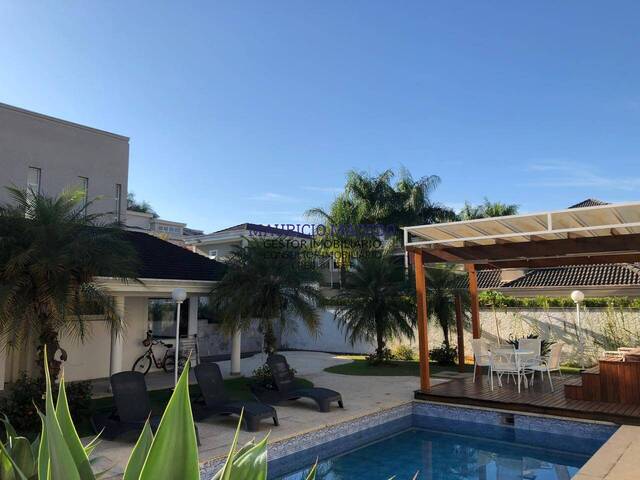 #1629 - Casa para Venda em Santana de Parnaíba - SP
