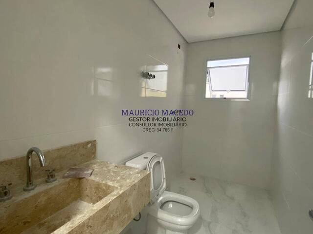 Casa para Venda em Santana de Parnaíba - 4