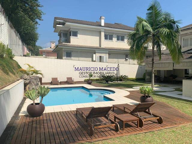 Casa para Venda em Santana de Parnaíba - 4