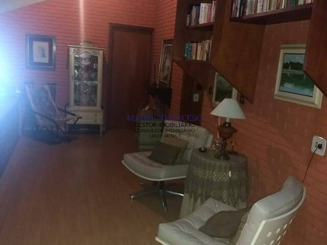 Casa para Venda em Santana de Parnaíba - 2