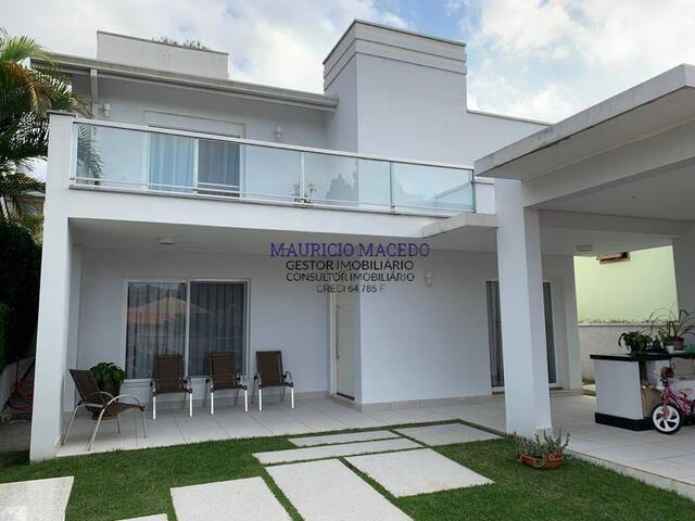 #1650 - Casa para Venda em Santana de Parnaíba - SP