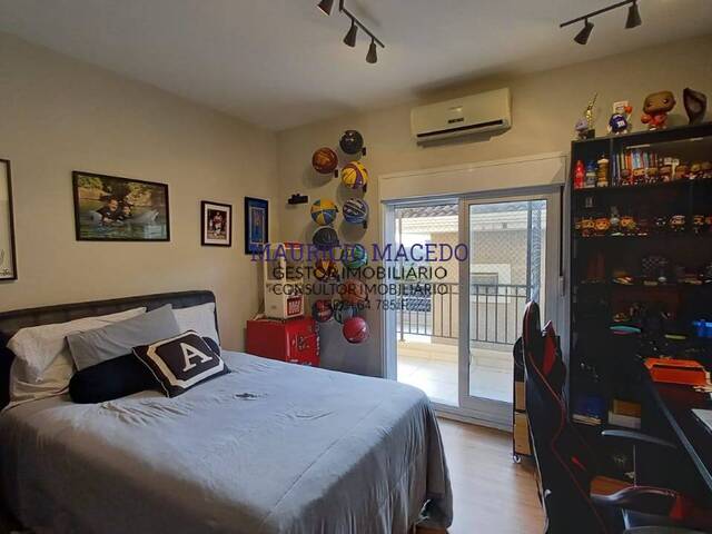 Casa para Venda em Santana de Parnaíba - 3