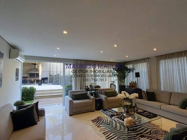 Casa para Venda em Santana de Parnaíba - 5