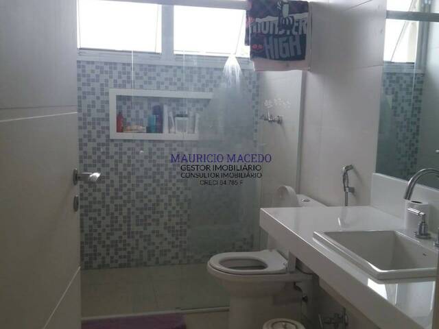 Casa para Venda em Santana de Parnaíba - 4
