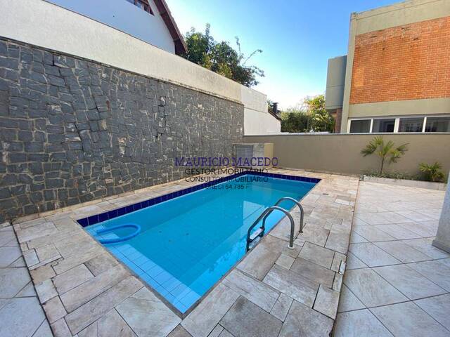 #1681 - Casa para Locação em Santana de Parnaíba - SP