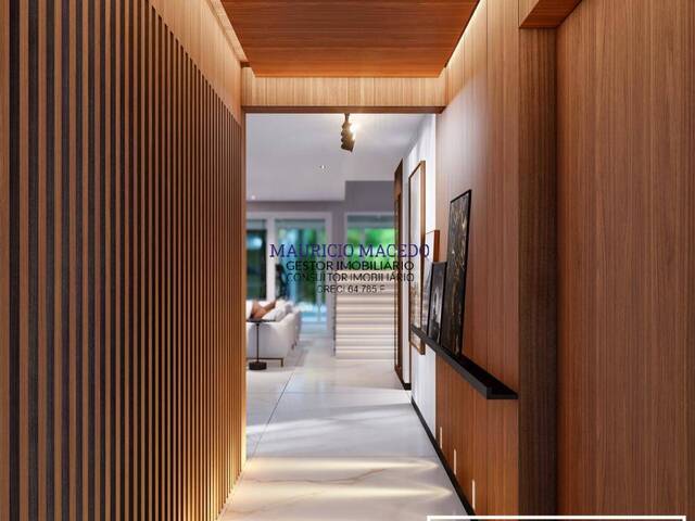 #1700 - Casa para Venda em Santana de Parnaíba - SP