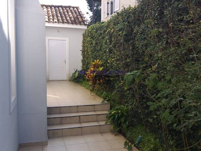 #1683 - Casa para Venda em Barueri - SP