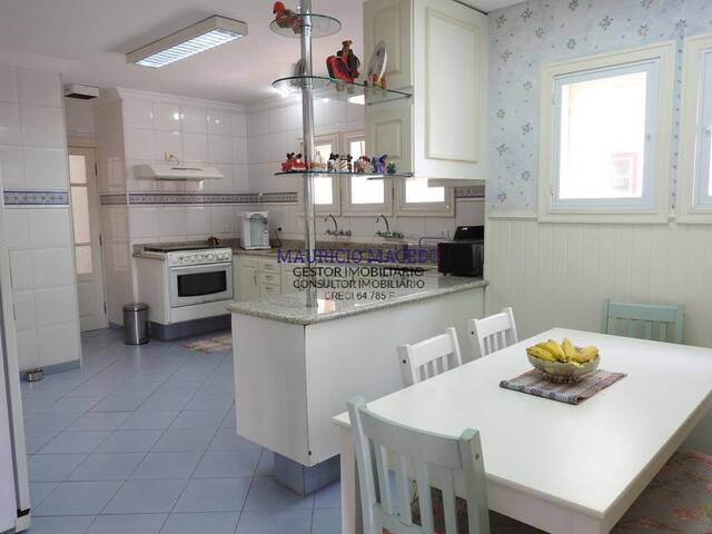 Casa para Venda em Santana de Parnaíba - 4