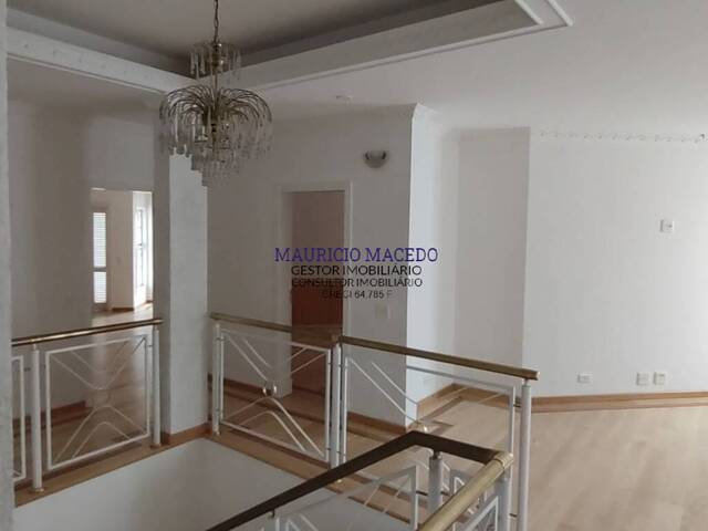 Casa para Venda em Santana de Parnaíba - 5