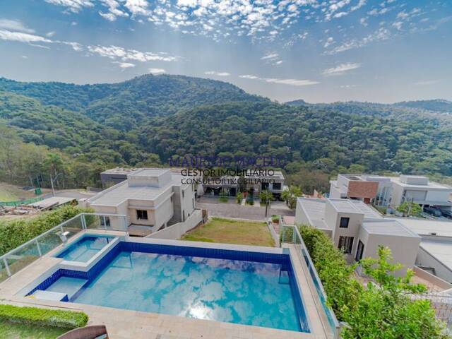 #1381 - Casa para Venda em Santana de Parnaíba - SP